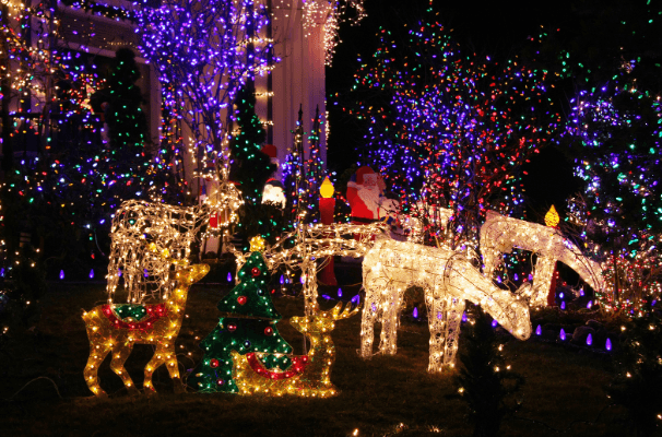 this image shows Christmas light installation in Loomis, CA