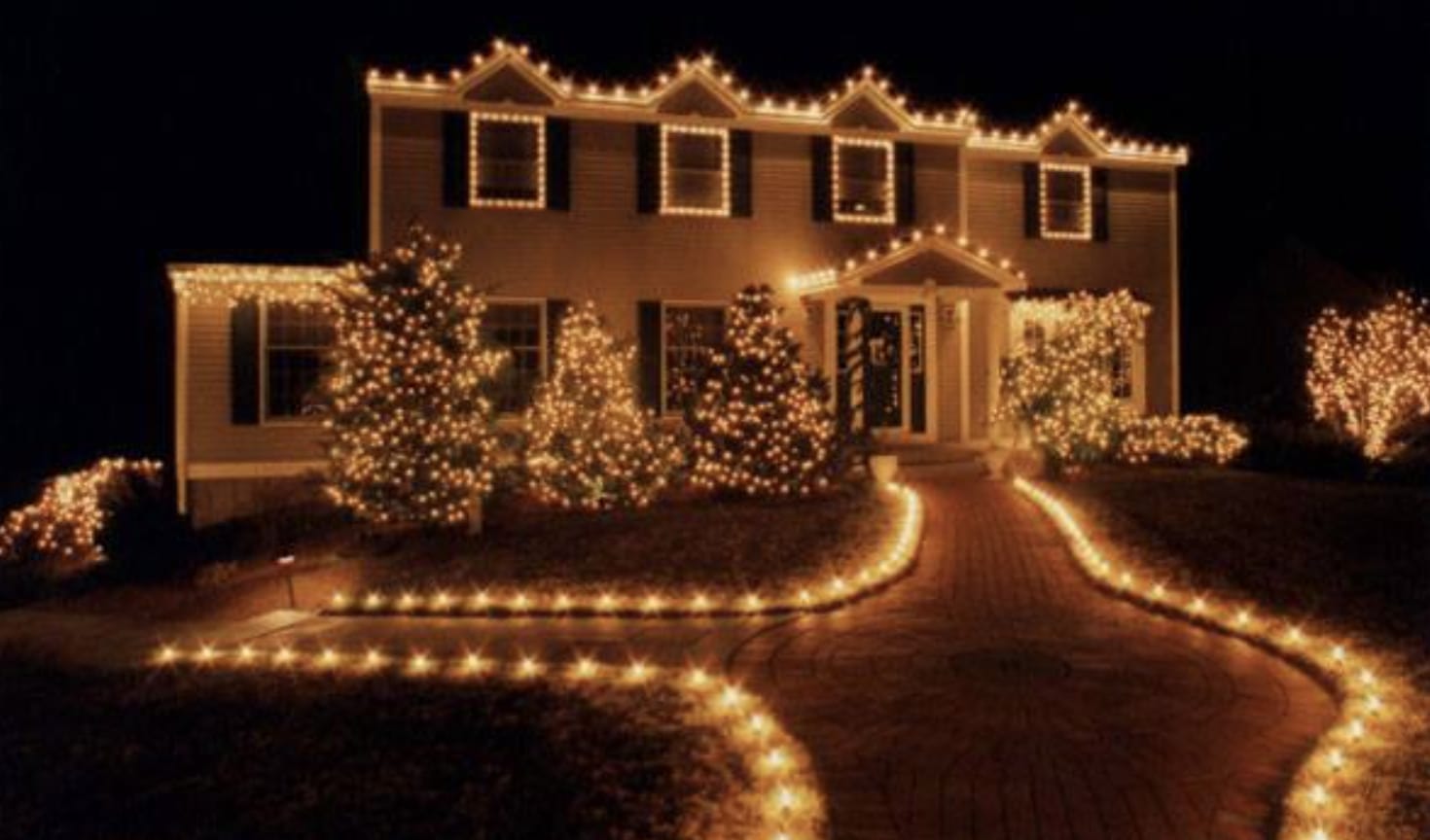 this image shows stake lighting in Loomis, CA